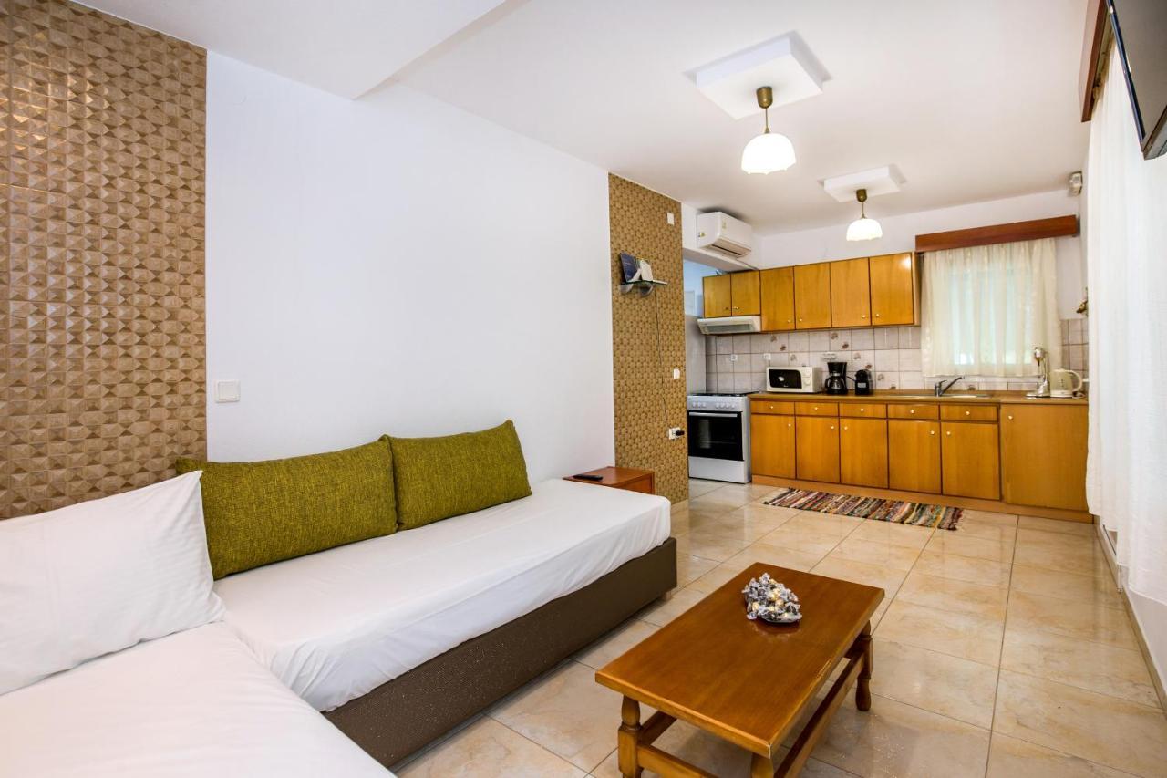 Kiriakos Holiday Home 阿斯特里斯 外观 照片