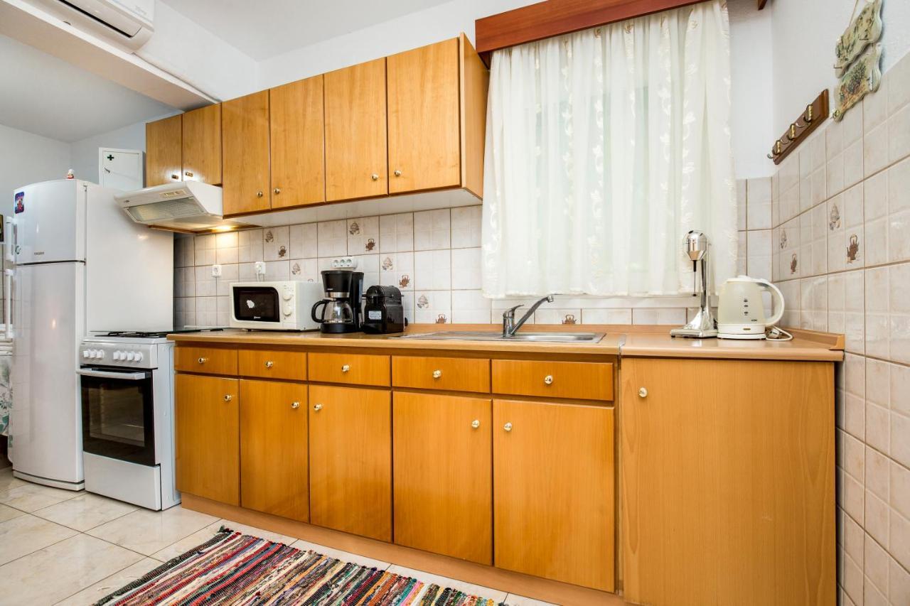Kiriakos Holiday Home 阿斯特里斯 外观 照片